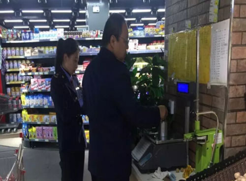 玉樹市開展市場(chǎng)計(jì)量器具電子磅秤等專項(xiàng)監(jiān)督檢查